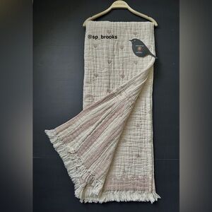 🎁100% Cotton Made in Portugal Blush and Cream Hearts Throw Blanket - Valentine’s